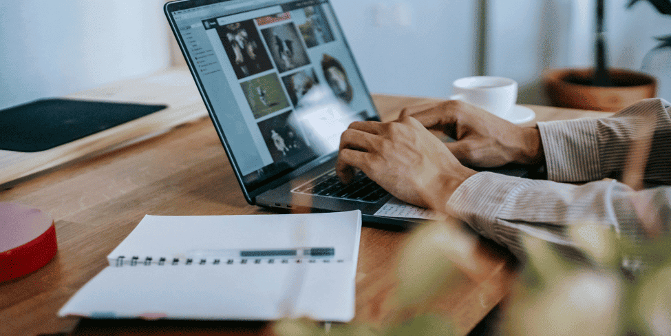 Why Every Business Needs a Clear and Captivating Online Narrative